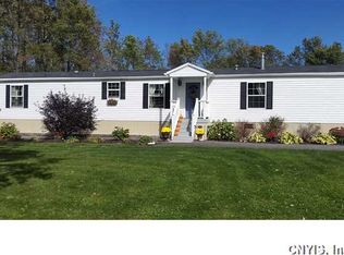 646 Farleys Point Rd, Union Springs, NY 13160