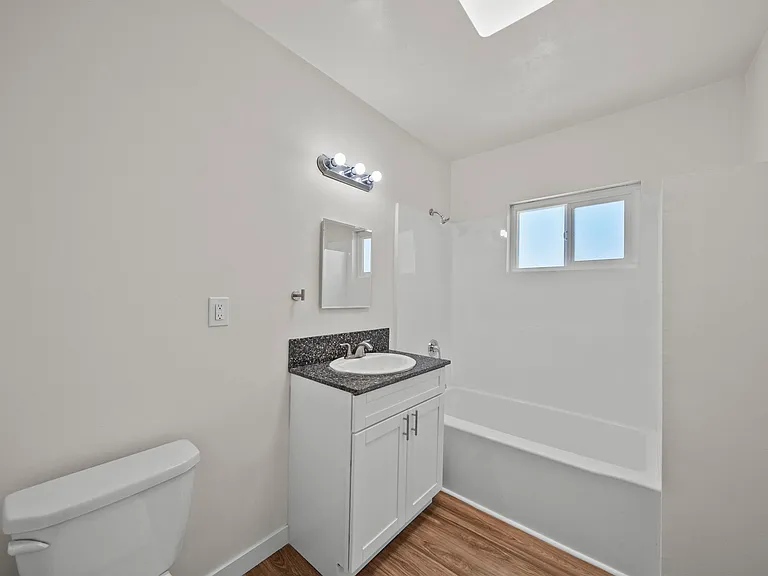 231 Justin Ave #7 — Photo 9