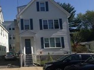 6 Rowe St, Lawrence, MA 01843