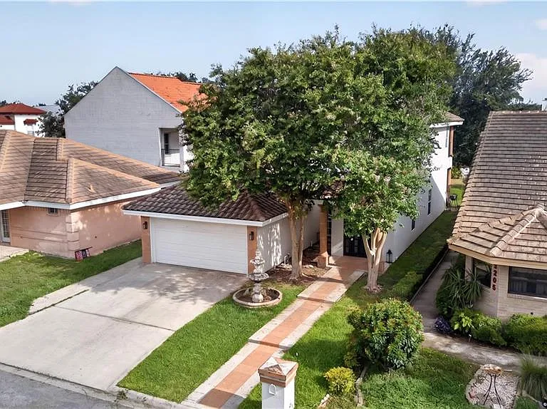 2308 Colorado St — Photo 39