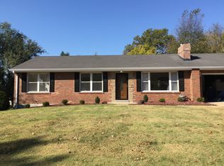 3 Renee Dr, Florissant, MO 63033