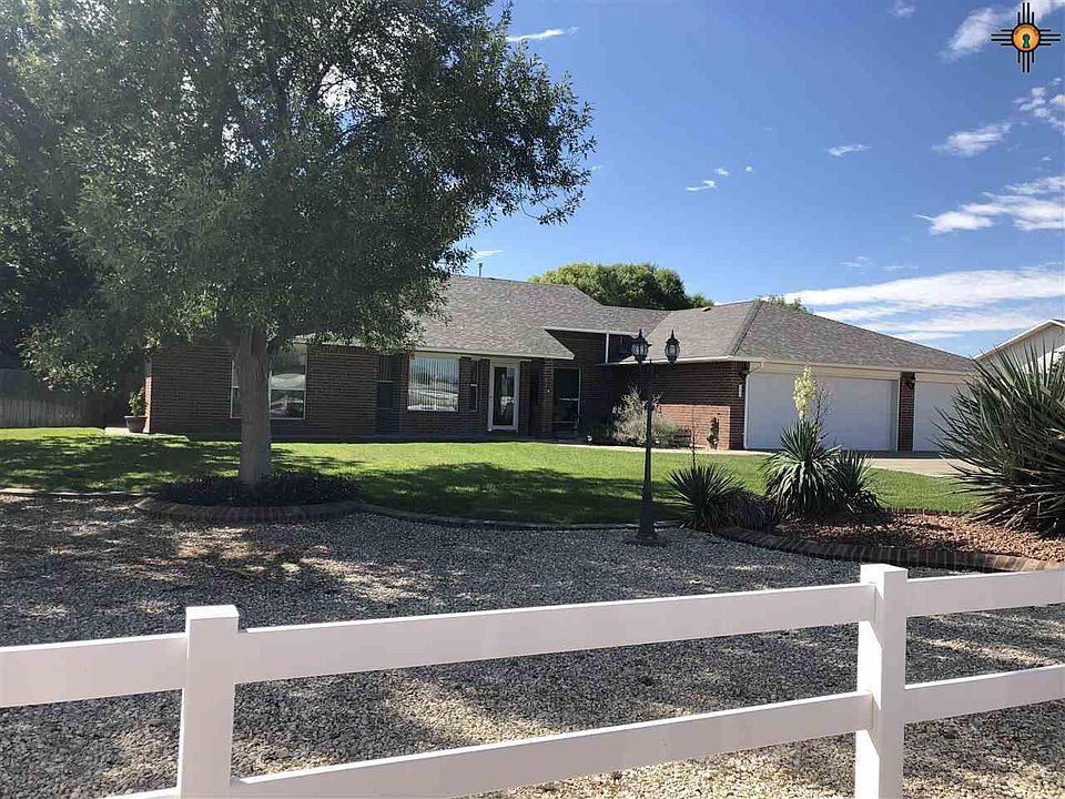 1st image of 803 Painted Pony Ln
