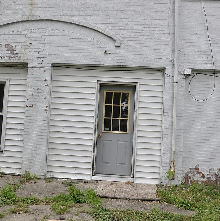 1st image of 619 1/2 Chapel St #0
