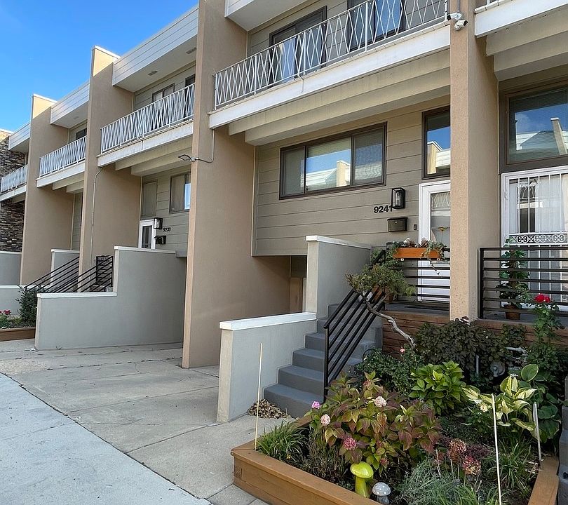 1st image of 9241 W Ballard Rd #107