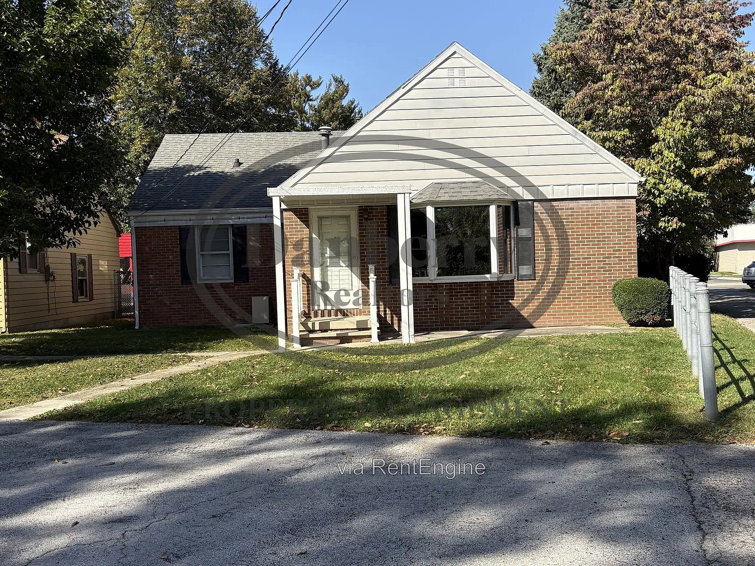 3 bed, 1.0 bath, 1700 sqft, $1,495 — Photo 3