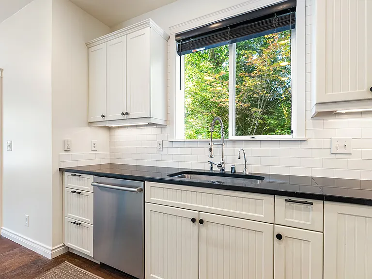 1007 Brookings Pl — Photo 11