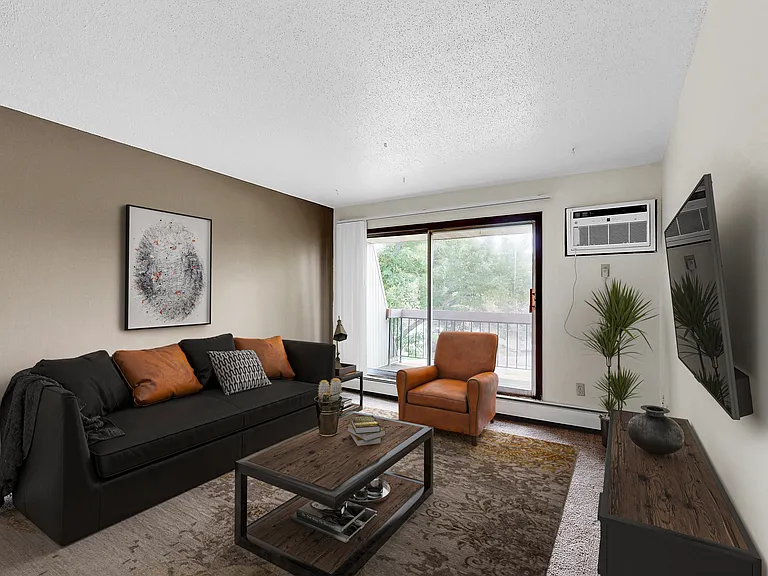 Burnsville Parkway Apartments — Photo 10