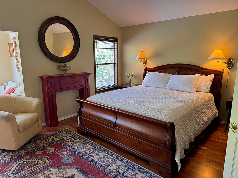 4576 Sherlock Ct — Photo 9
