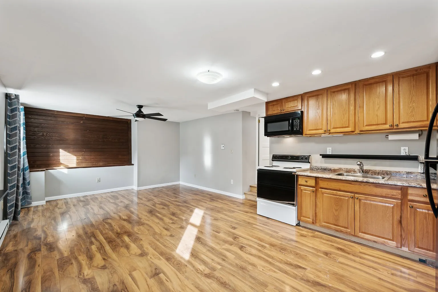 9608 Frankstown Rd #3 photo 1
