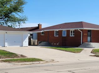2257 43rd Ave, Columbus, NE 68601