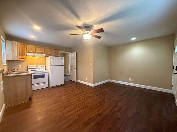 5th image of 1155 McFarland St #1
