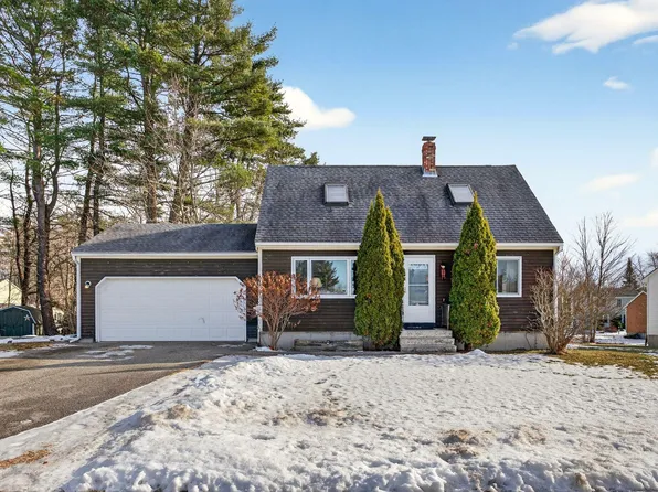 35 Epping Street, Portland, ME 04103