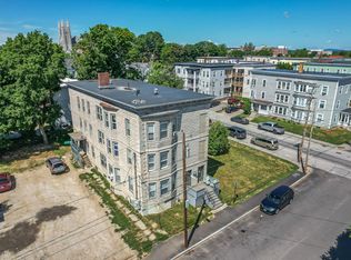 39 Howard St, Lewiston, ME 04240