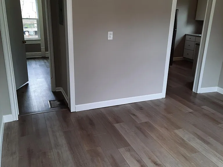 341 Park Ave #5 — Photo 4