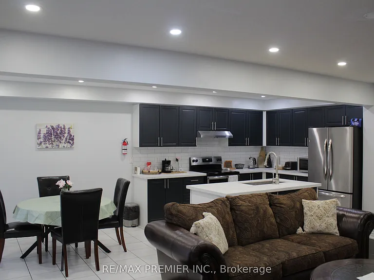 51 Mullholland Ave — Photo 11