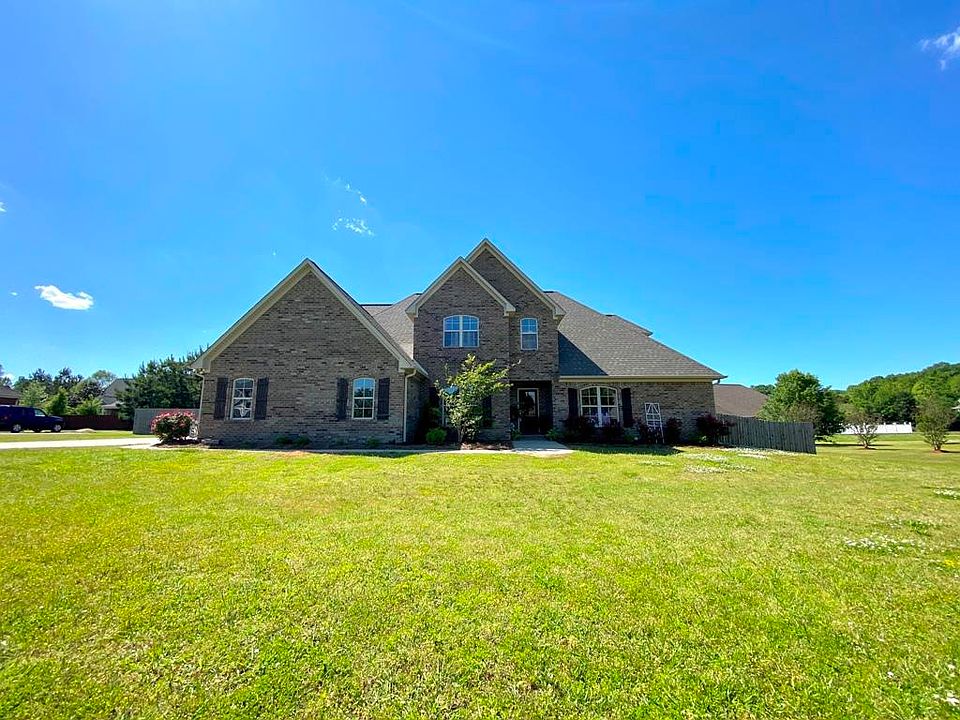 1st image of 113 Longhorn Dr