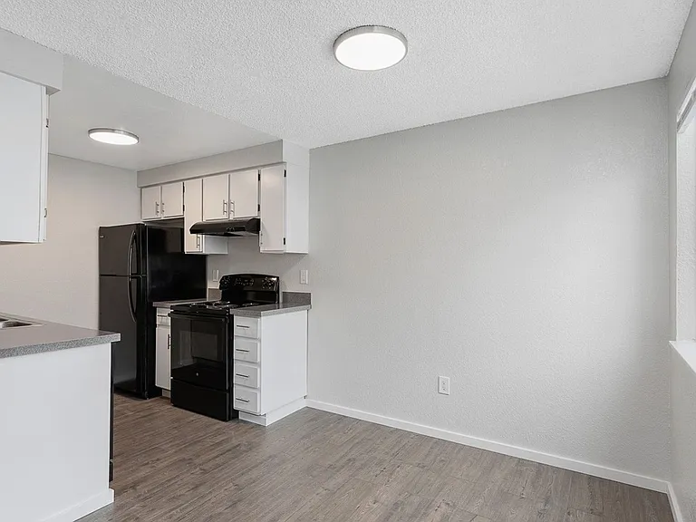 The Ariel Apartments — Photo 31
