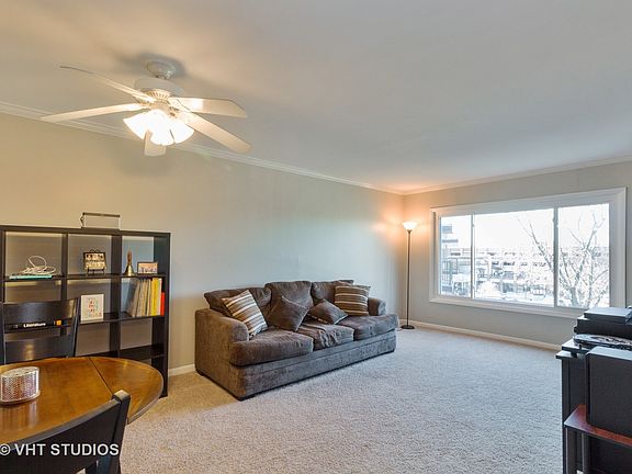 5th image of 140 W Wood St Unit 401