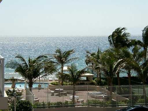 3rd image of 3850 Galt Ocean Dr APT 306