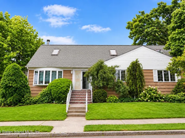 290 Isabella Ave, Staten Island, NY 10306