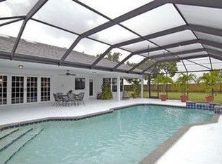 13695 SW 196th St, Miami, FL 33177