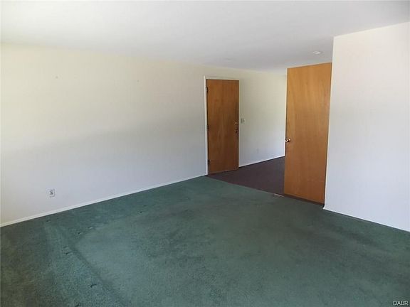 2nd image of 1028 Bosco Ave