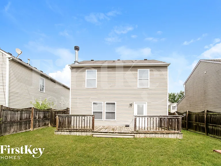 7912 Puckett Ln — Photo 15