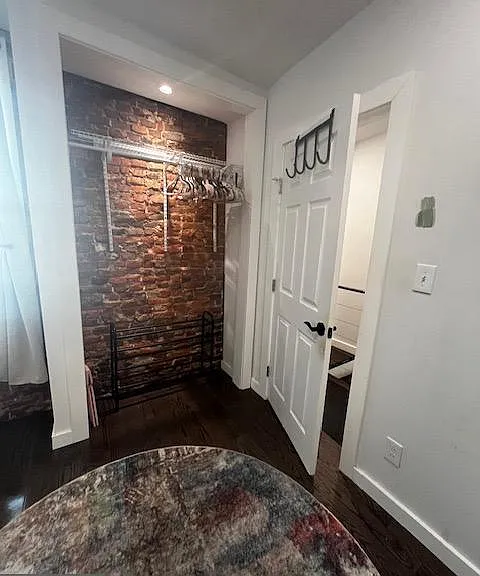 121 Mercy St — Photo 31