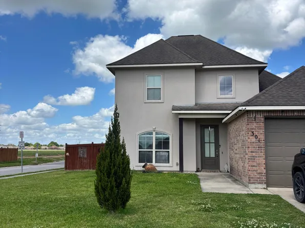 301 Forest Grove Dr, Youngsville, LA 70592