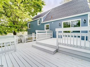 48 W Tryon Ave, Teaneck, NJ 07666