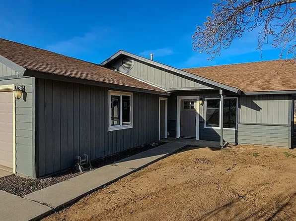 21540 Silver Dr, Tehachapi, CA 93561
