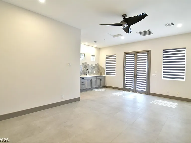 10152 Hailey Lynne Rd — Photo 48