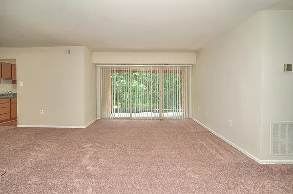 Living Area-Classic