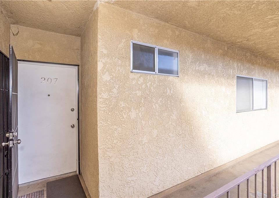 1st image of 6255 Woodman Ave APT 207