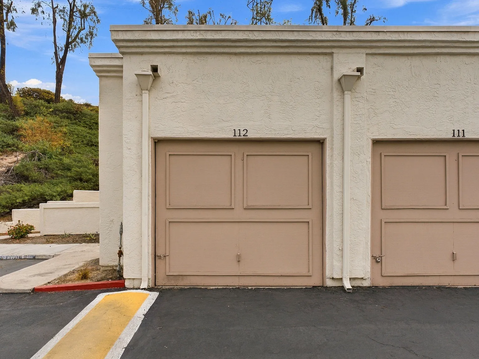 2 bed, 937 sqft, $3,000 — Photo 4