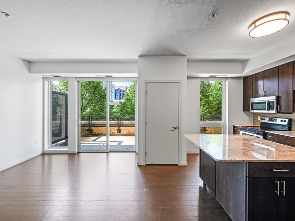 The Flats at West End