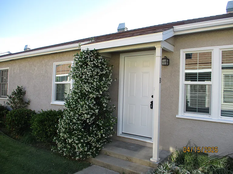 442 W Stocker St #442B — Photo 19