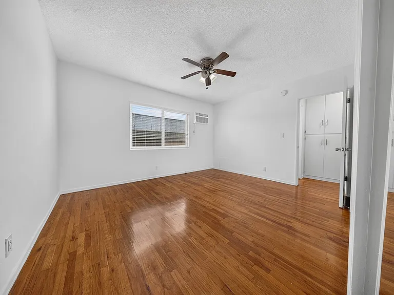 11330 Ohio Ave — Photo 24