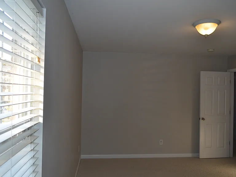 1401 Peppermint Ln — Photo 34