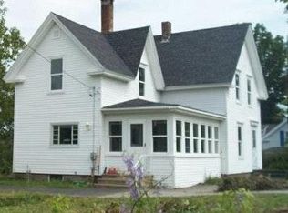313 River Rd, Orrington, ME 04474