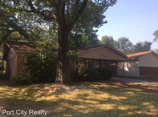 9226 N Southland Park Dr, Shreveport, LA 71118
