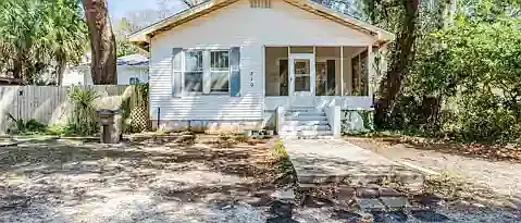 310 Stanley Ave — Photo 81