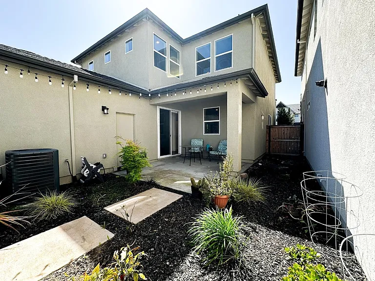 2957 Honey Opal Ave — Photo 33
