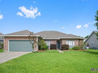 17297 Cherry Creek Dr, Prairieville, LA 70769