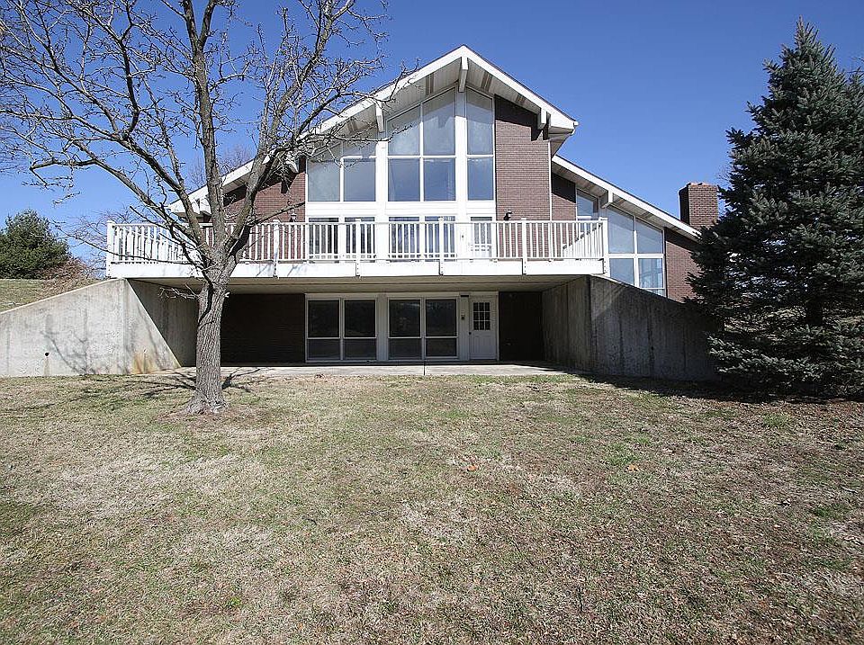 1st image of 6527 Fox Lake Dr