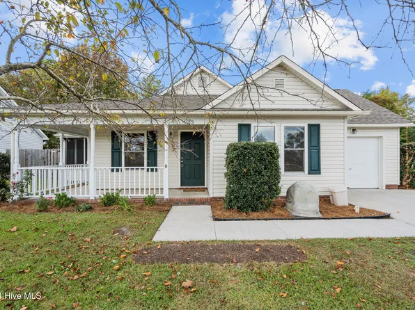 6913 Daybreak Lane, Wilmington, NC 28411