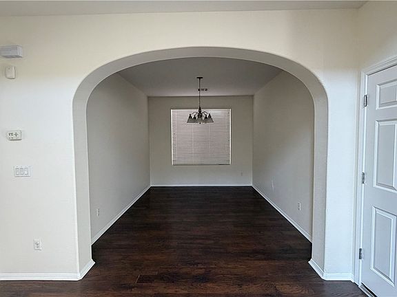 4th image of 11739 Longworth Rd #0
