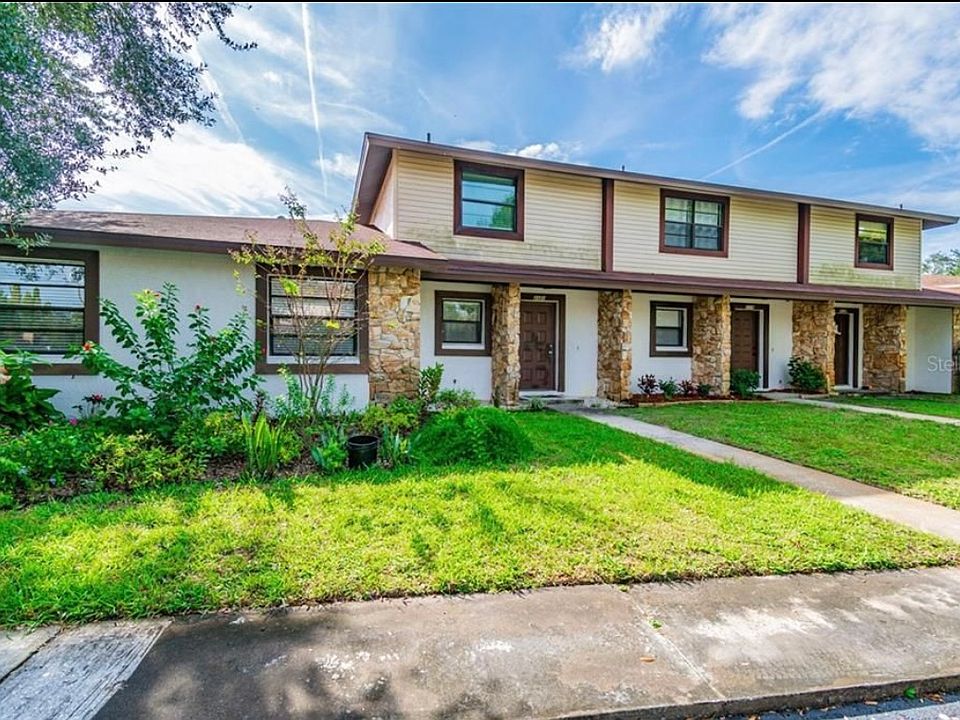 1st image of 2121 Oak Chace Ct