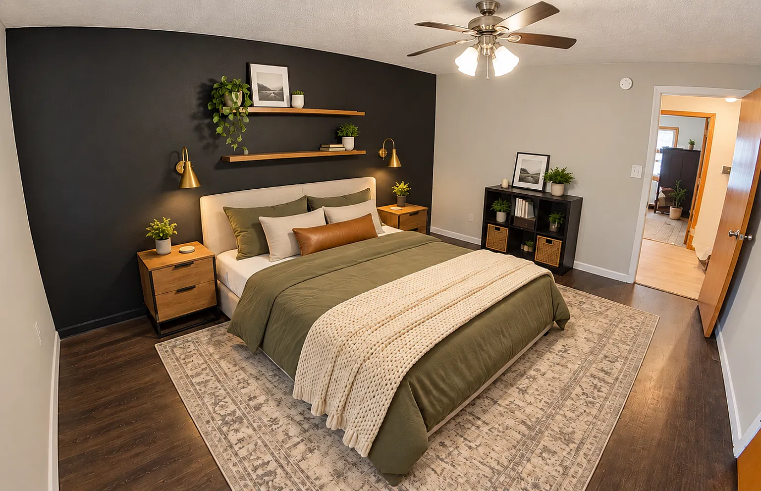 Great Amenities + 1-Car Garage + Fenced-in Yard! Available November 1st! — Photo 3