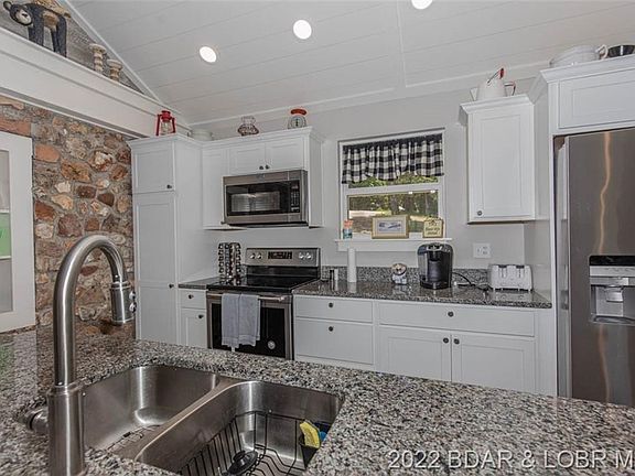 5th image of 28045 Vasser Ln